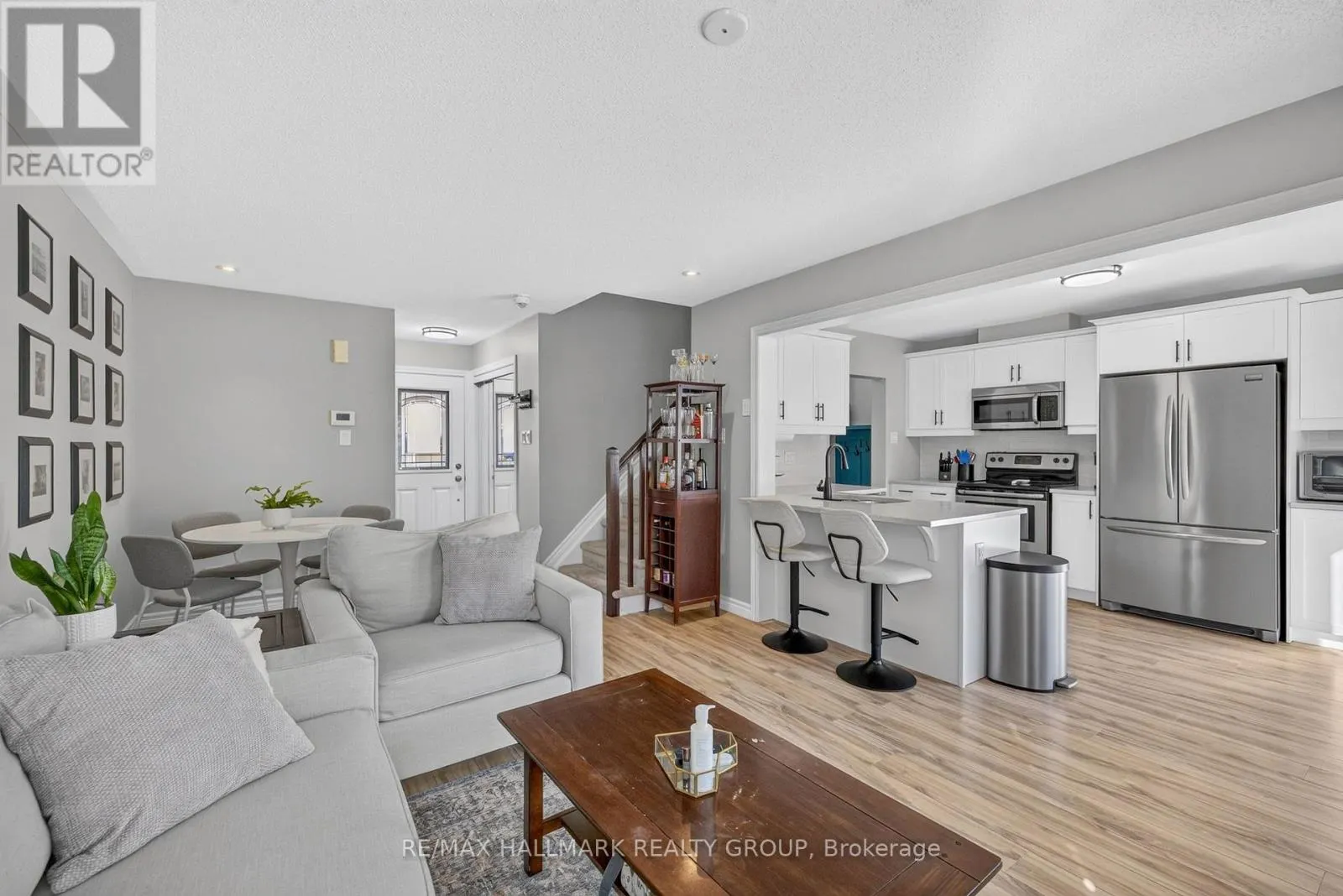 792 MAYFLY CRESCENT
