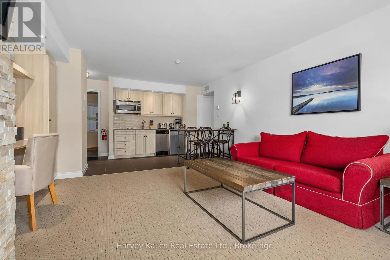 201 - 54 DEERHURST SUMMIT DRIVE #201