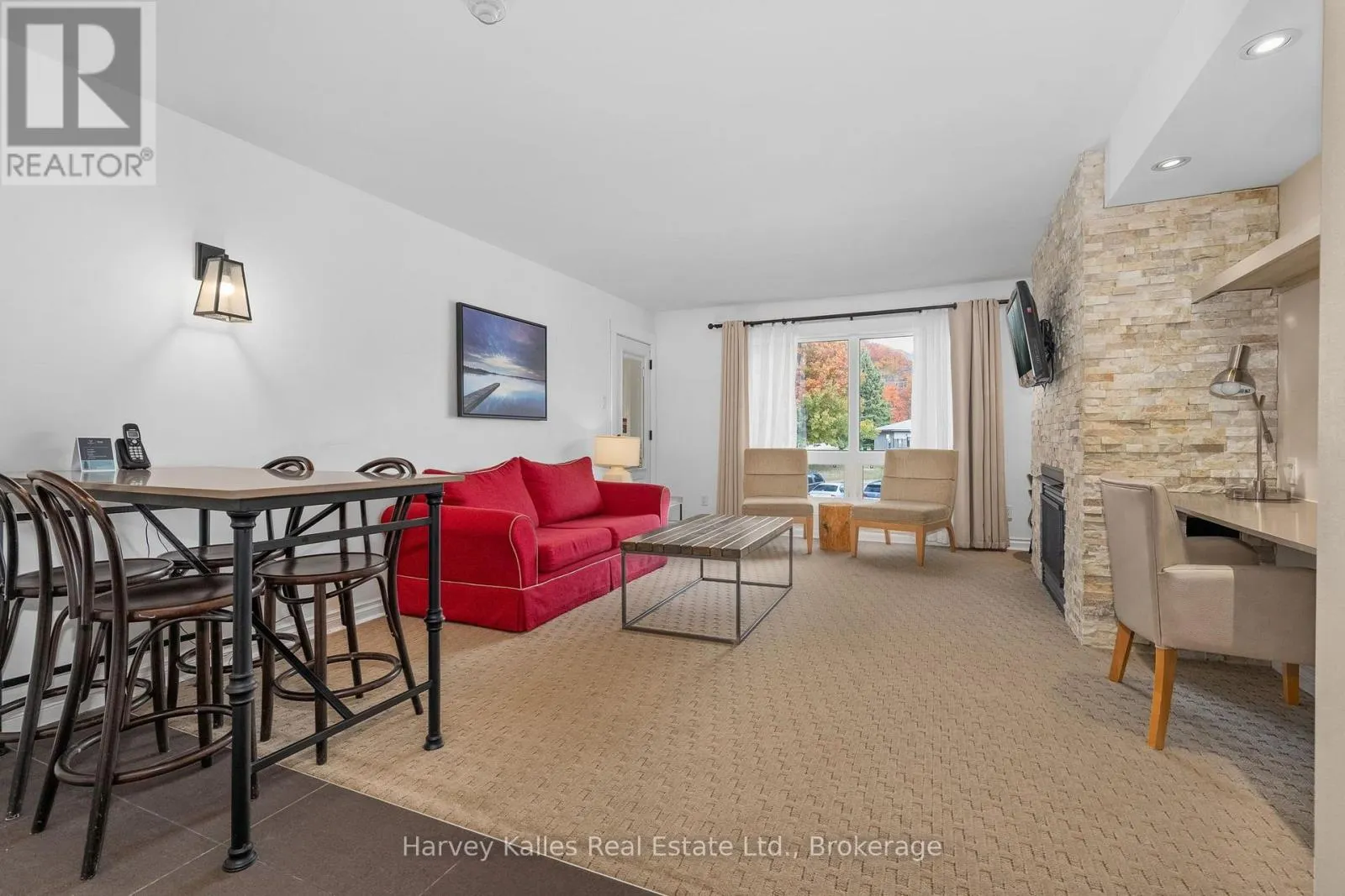 201 - 54 DEERHURST SUMMIT DRIVE #201