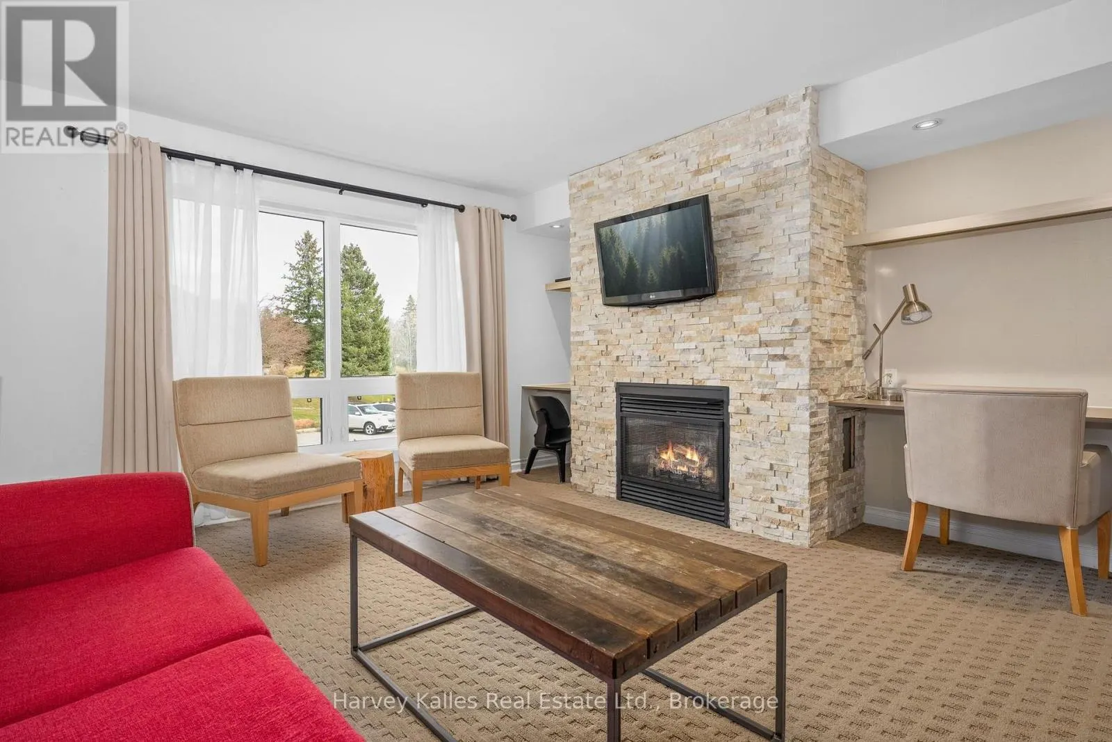 201 - 54 DEERHURST SUMMIT DRIVE #201