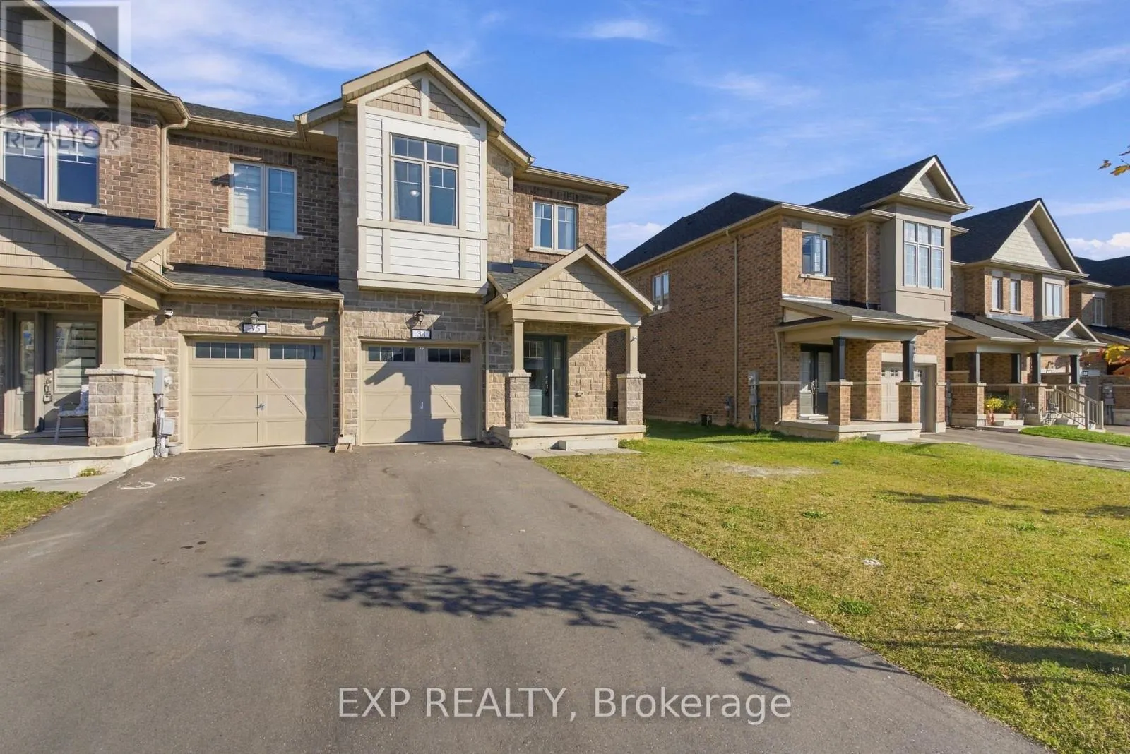 31 SAPPHIRE WAY