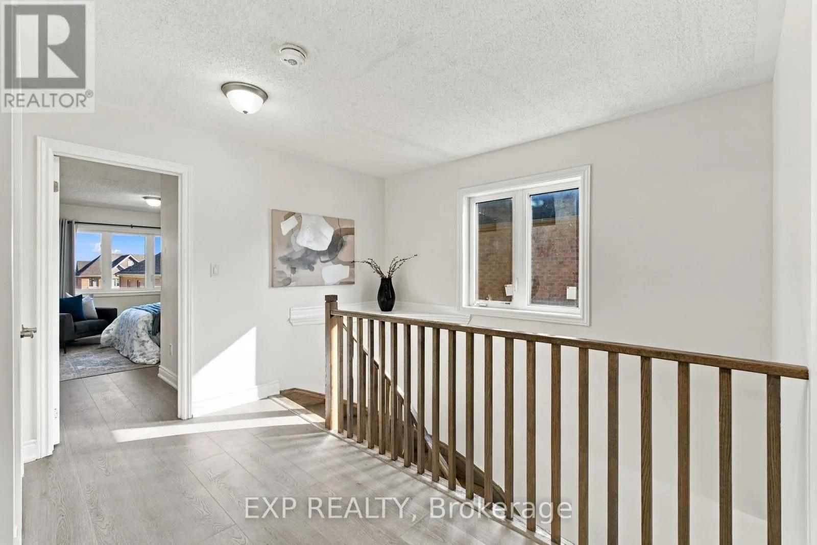 31 SAPPHIRE WAY