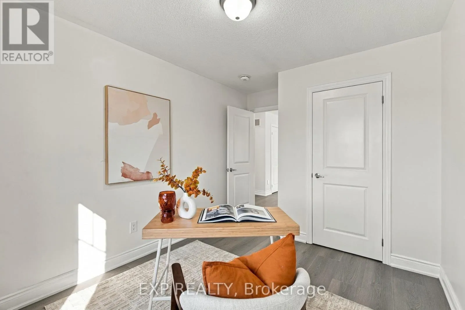 31 SAPPHIRE WAY