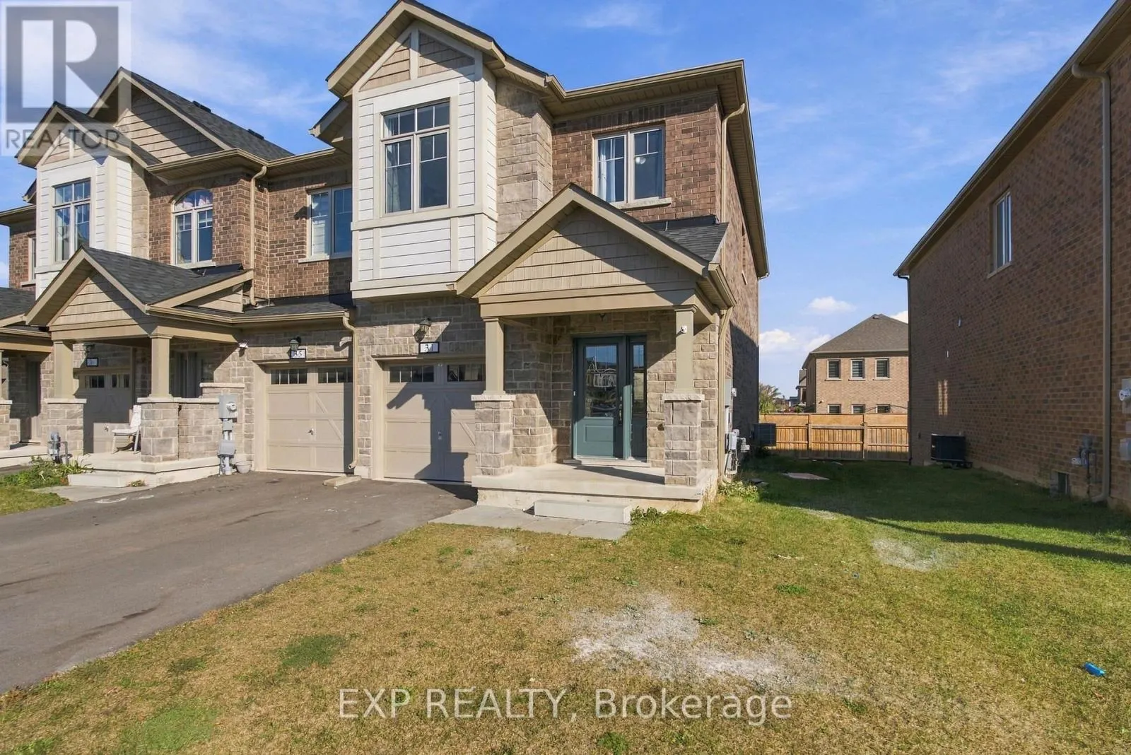 31 SAPPHIRE WAY