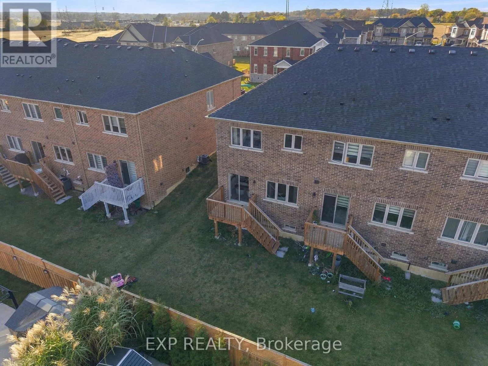 31 SAPPHIRE WAY
