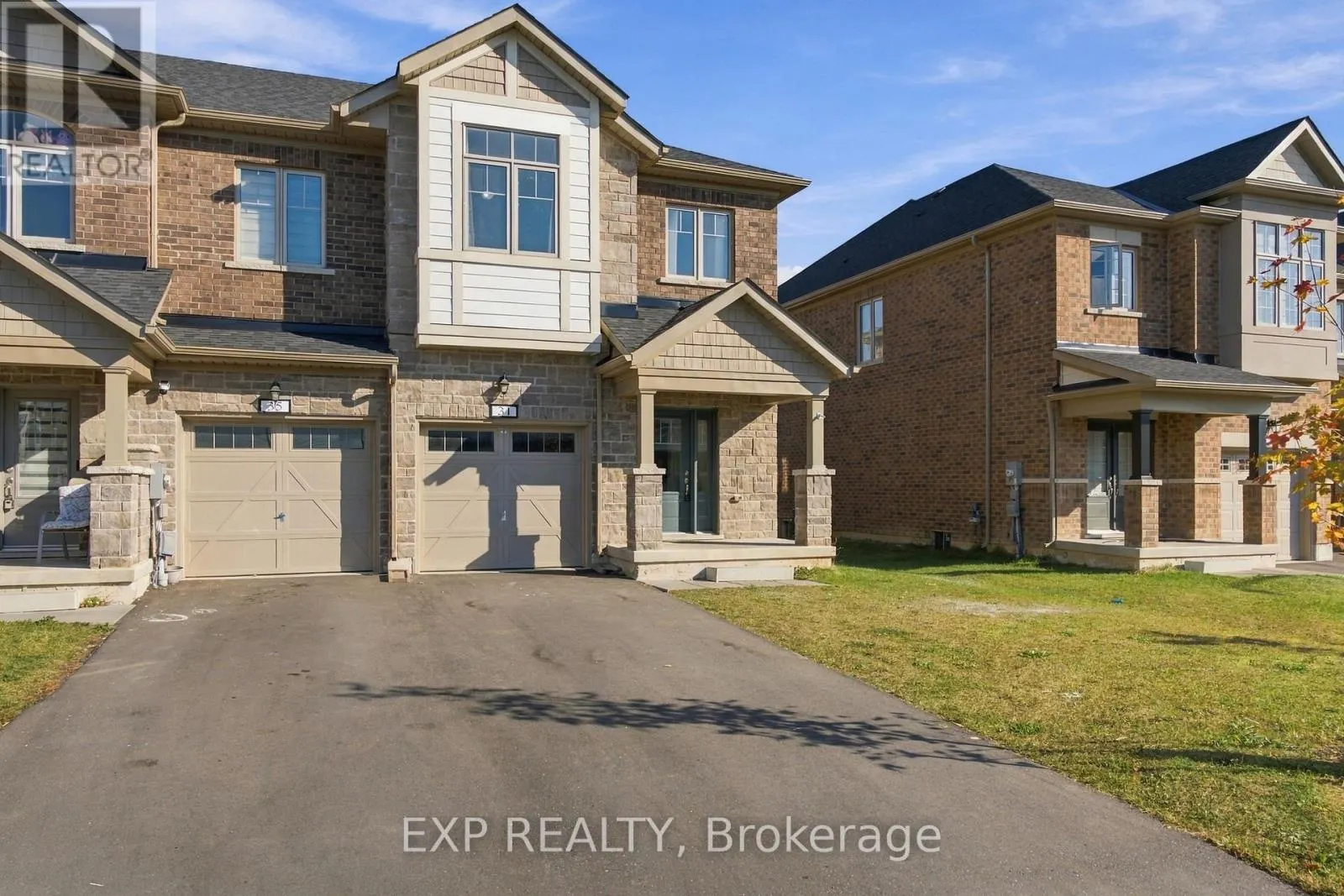 31 SAPPHIRE WAY