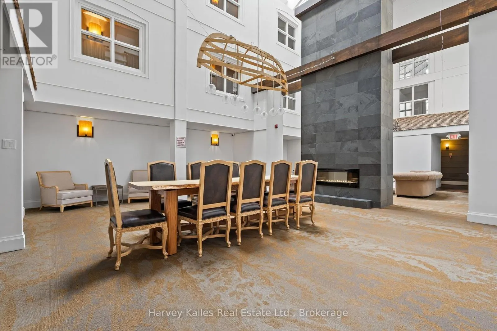 202 - 54 DEERHURST SUMMIT DRIVE #202