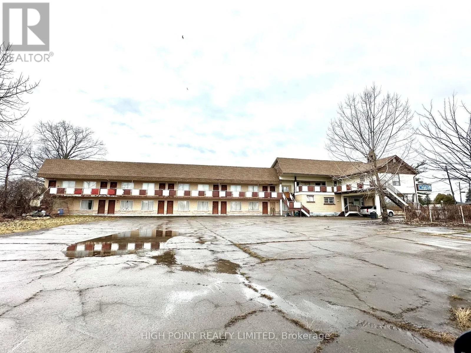 5544 MCLEOD ROAD