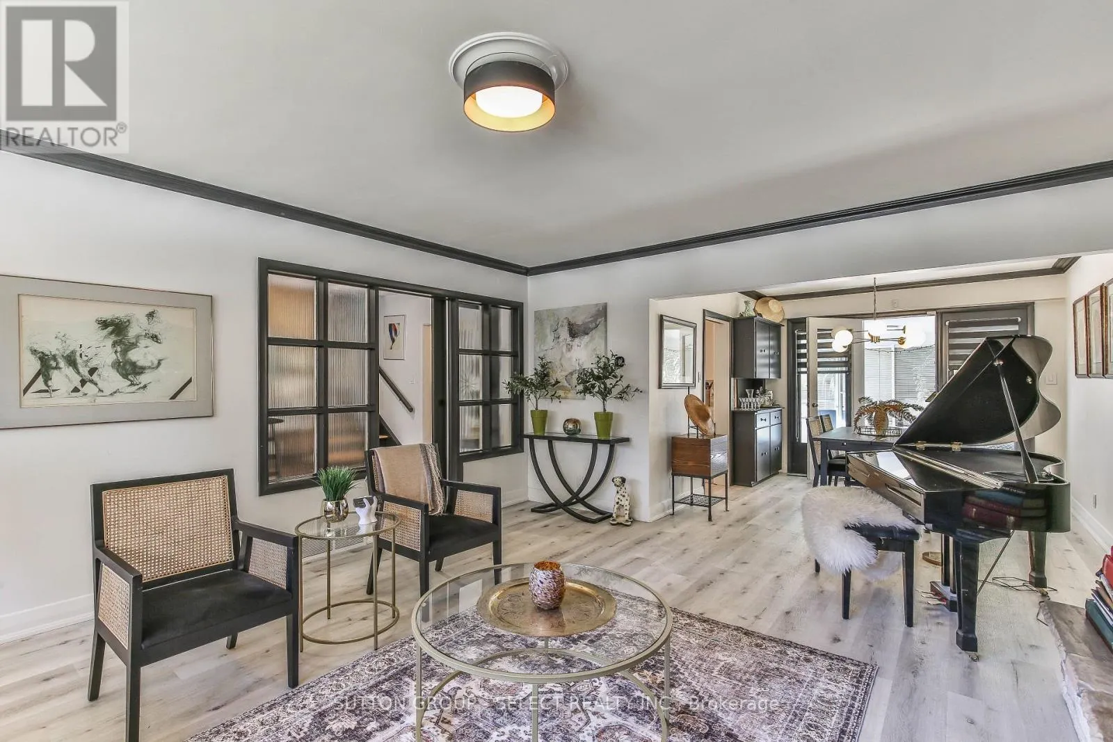 35 CROXTON ROAD W