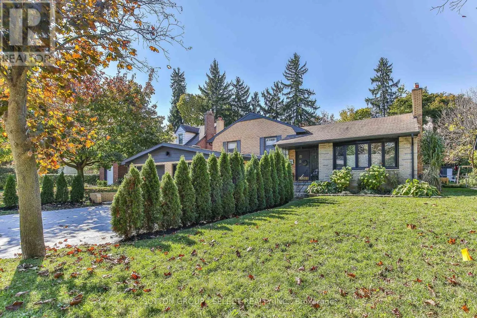 35 CROXTON ROAD W