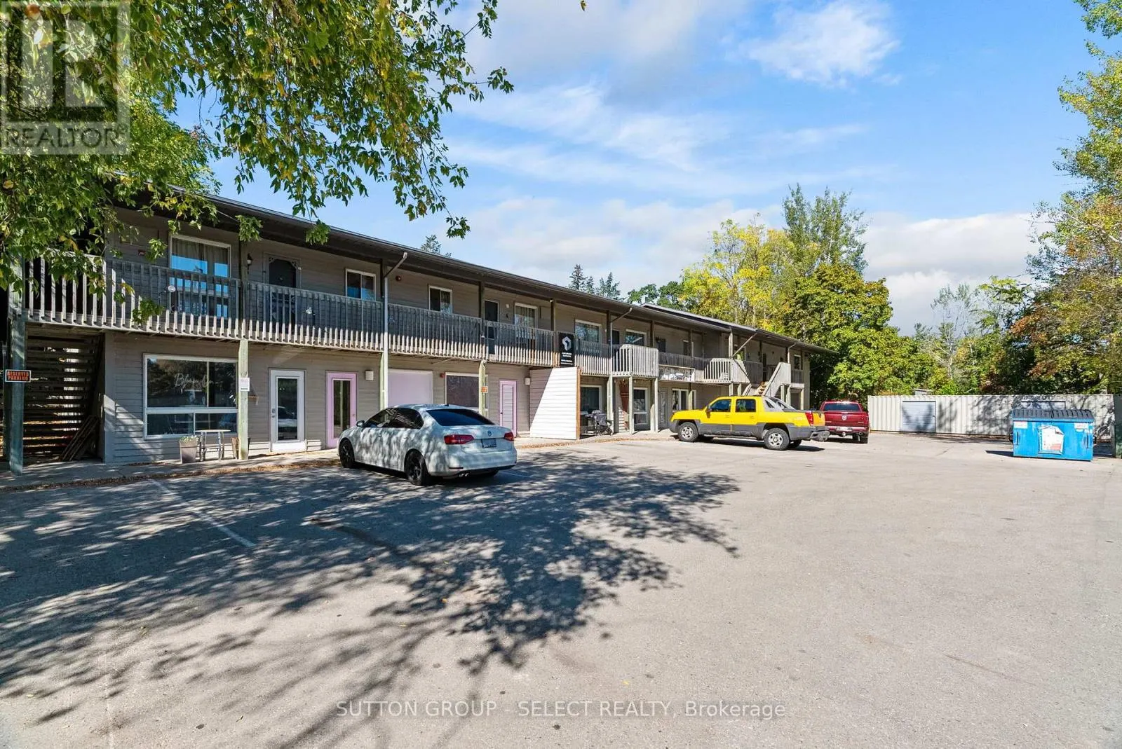 47 ONTARIO STREET N