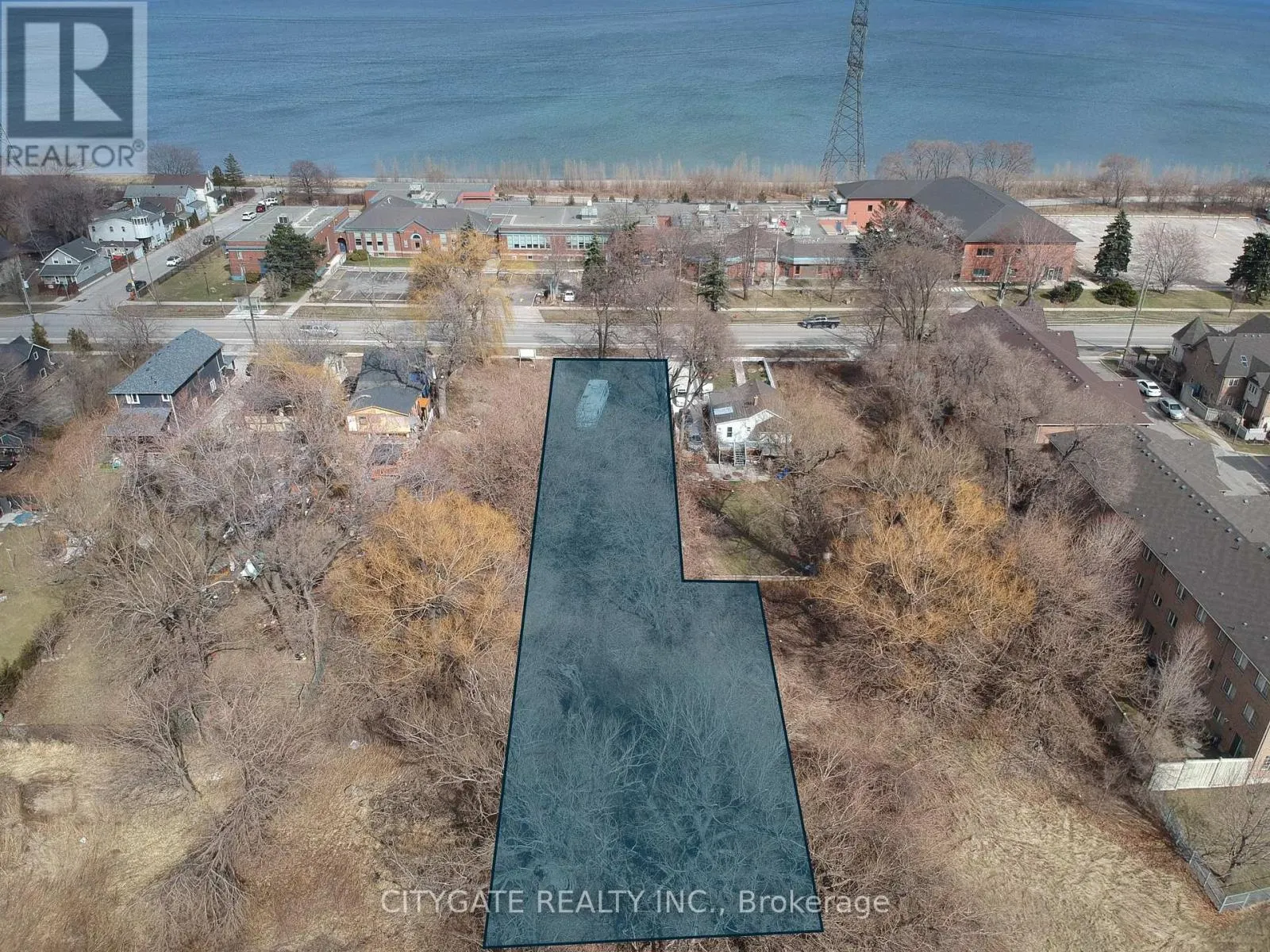 496 BEACH BOULEVARD