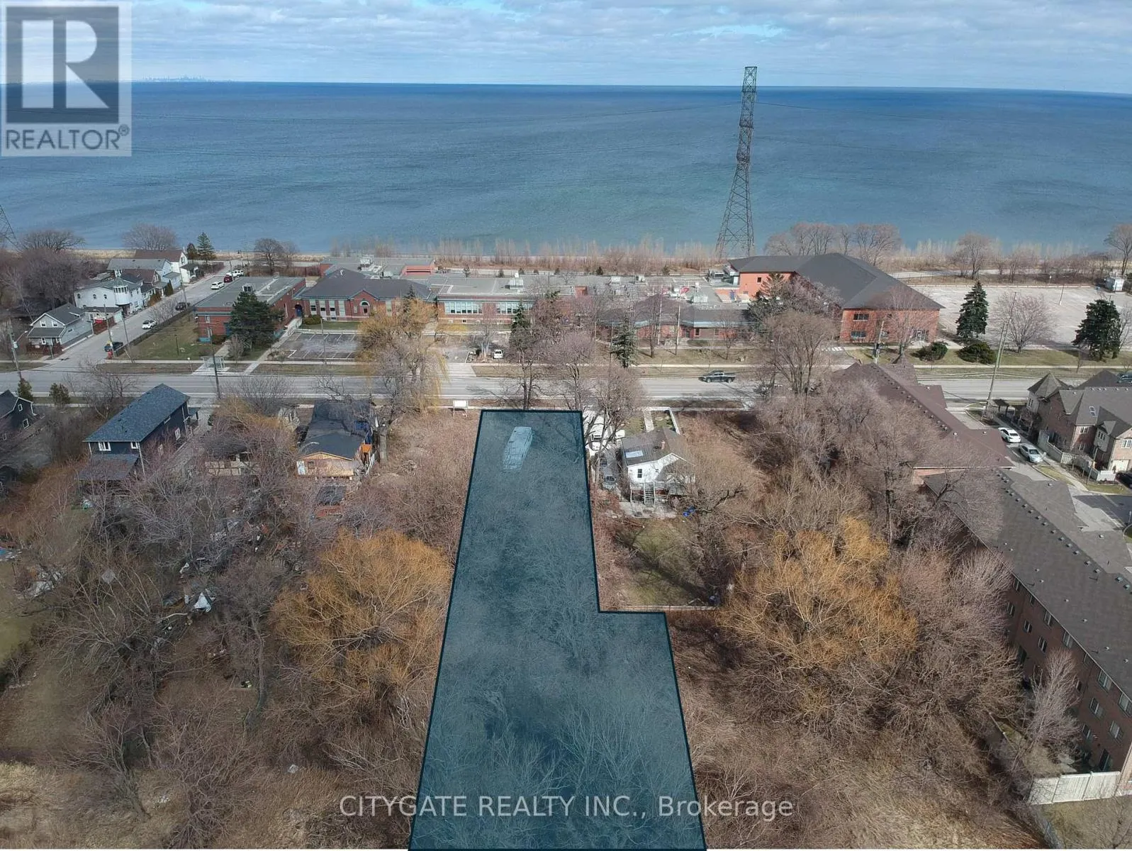 496 BEACH BOULEVARD