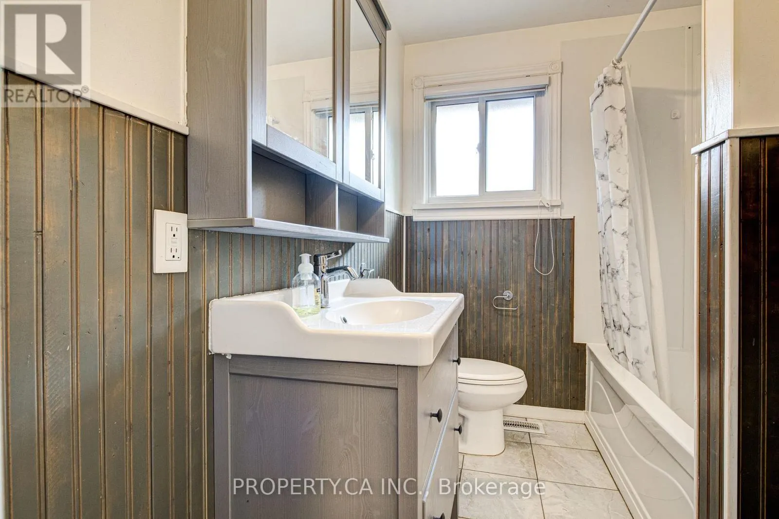 71 HIGHPARK AVENUE