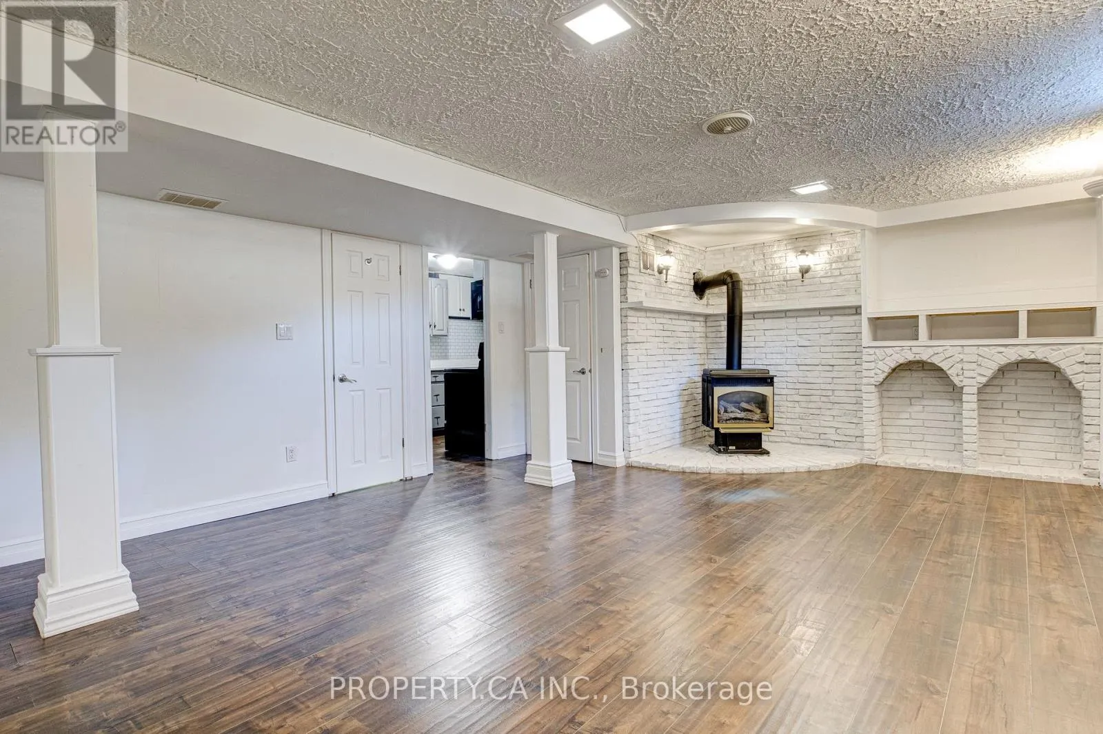 71 HIGHPARK AVENUE