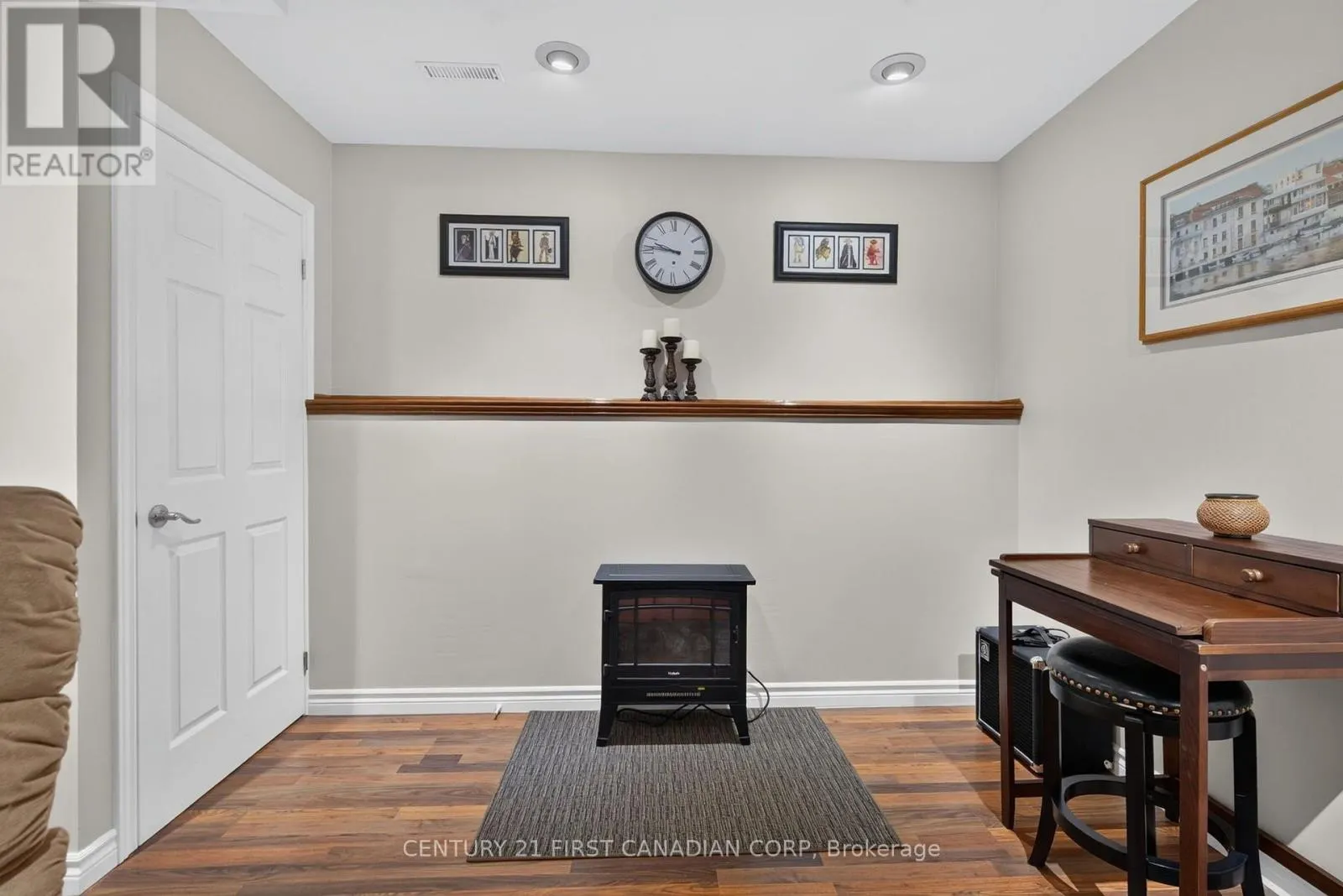 1354 ASPENRIDGE CRESCENT