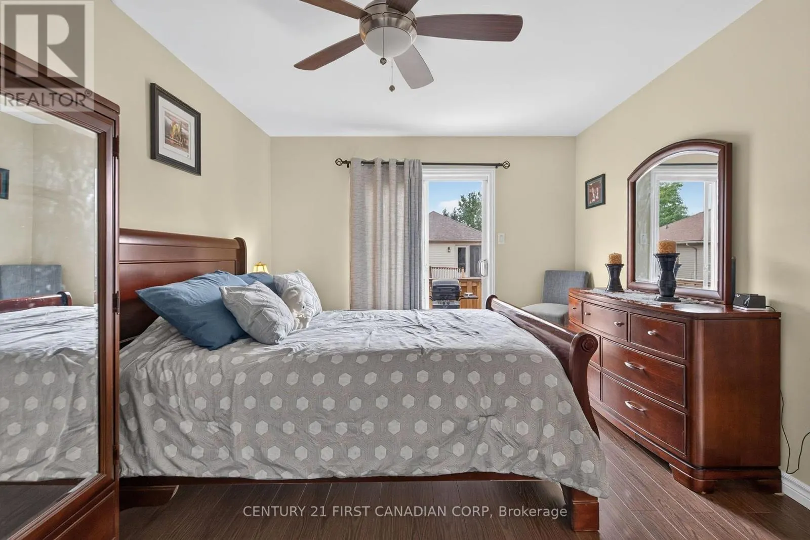 1354 ASPENRIDGE CRESCENT
