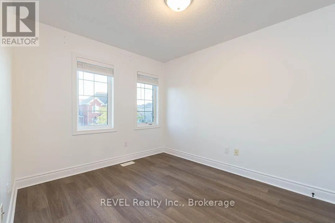 4 KEITH CRESCENT
