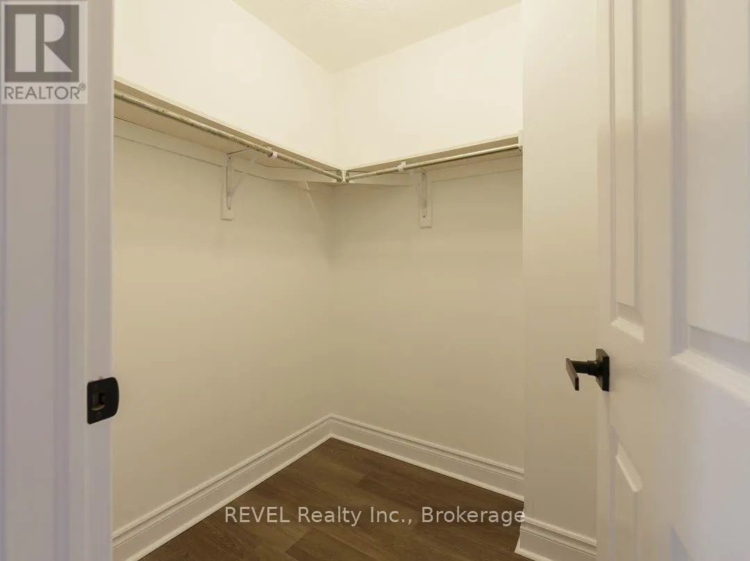 4 KEITH CRESCENT