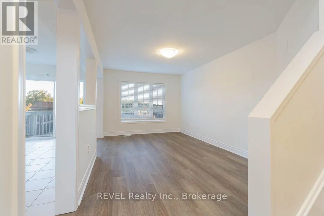 4 KEITH CRESCENT