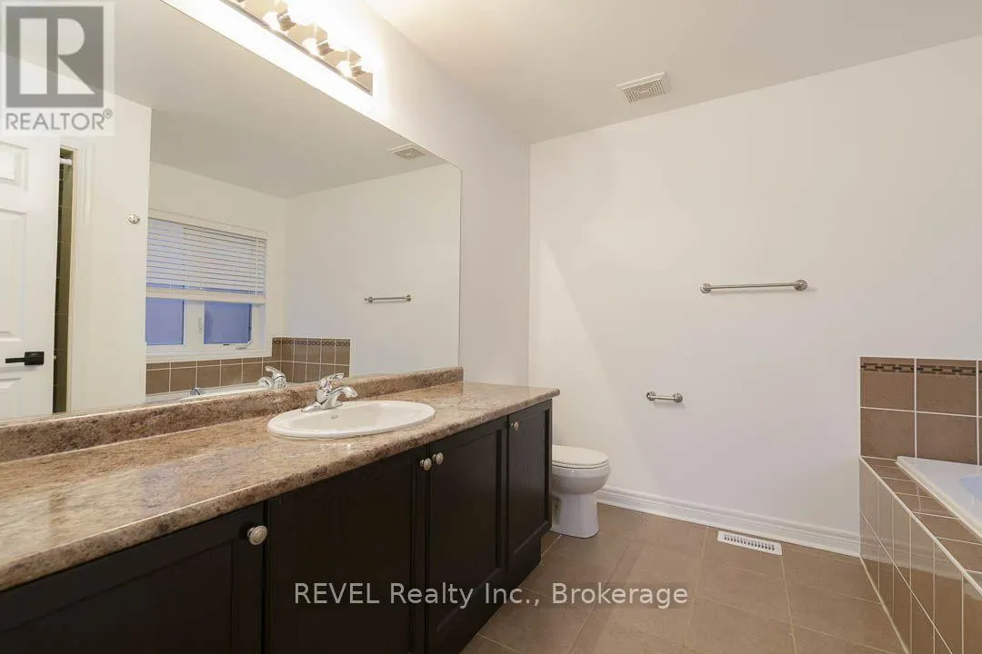 4 KEITH CRESCENT