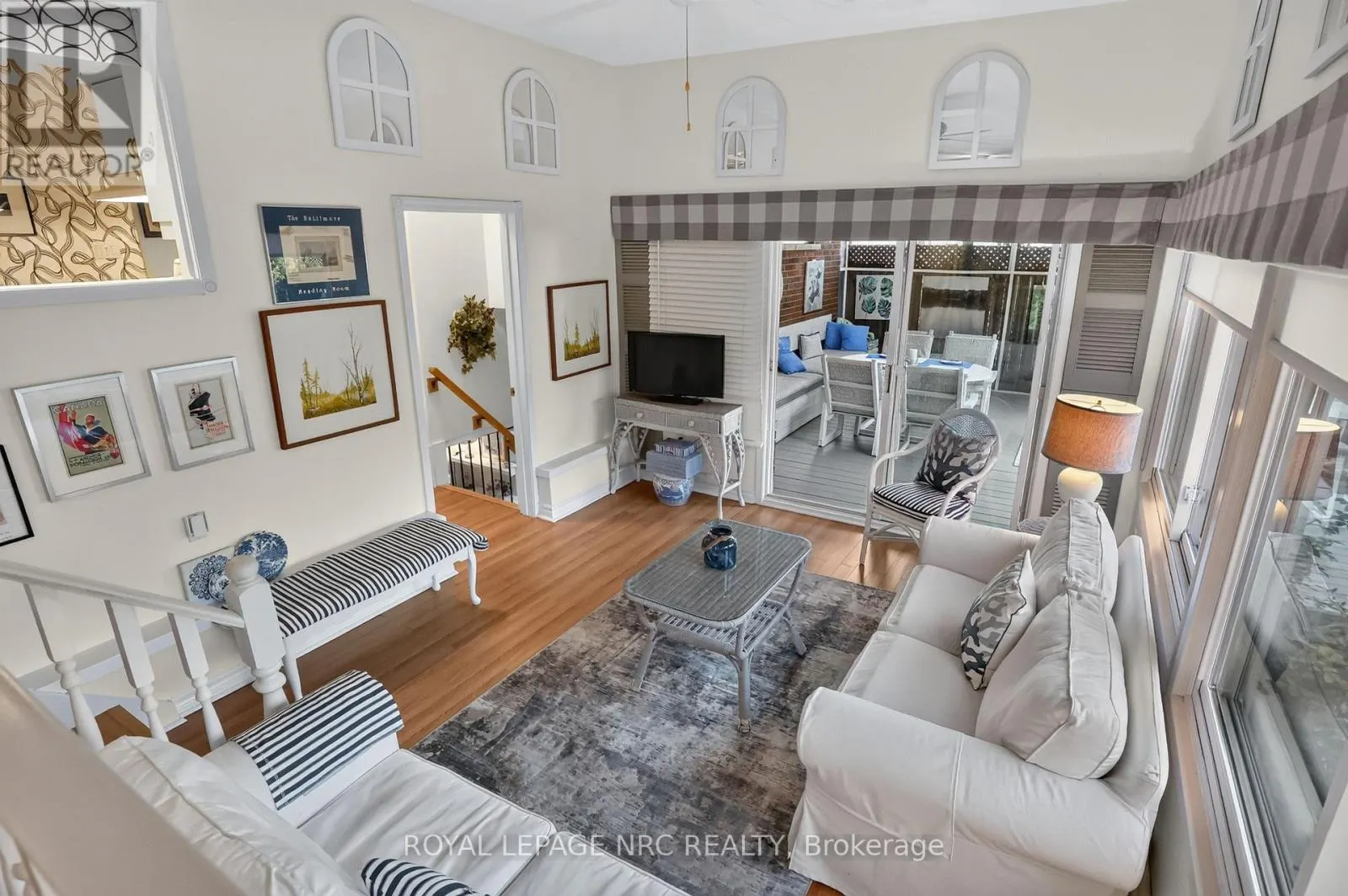 77 LEASIDE DRIVE