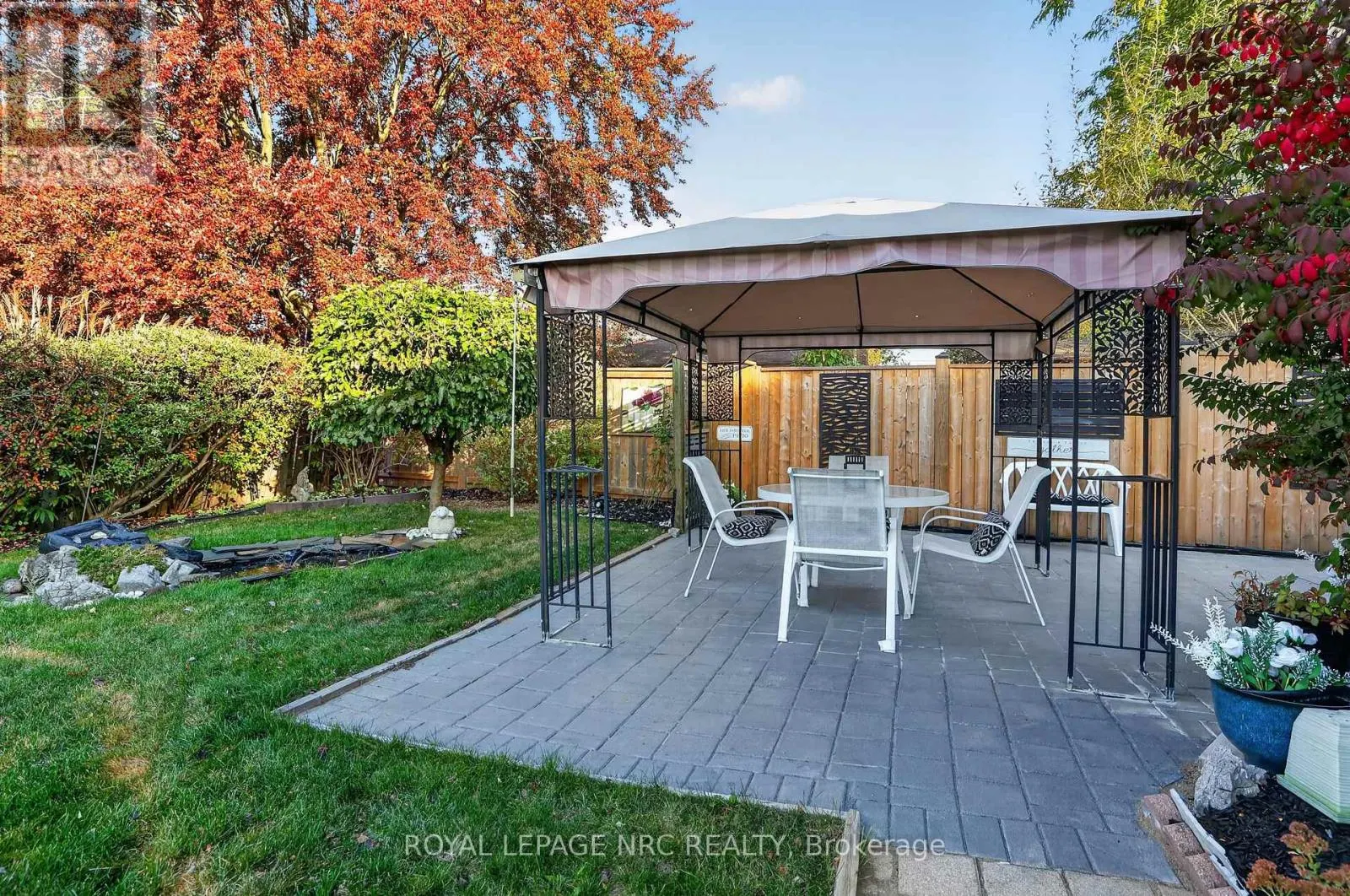 77 LEASIDE DRIVE