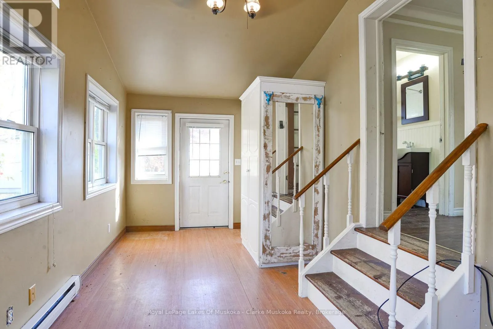 102 FULSOM CRESCENT
