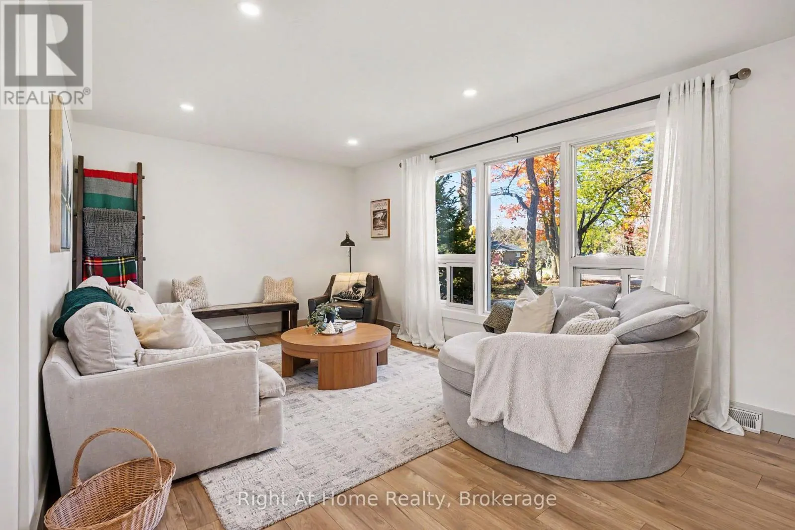 2661 MAPLE GROVE ROAD