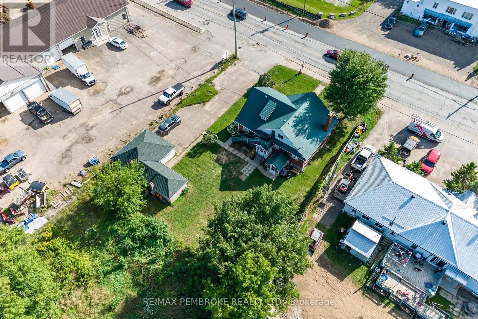 1223 PEMBROKE STREET E
