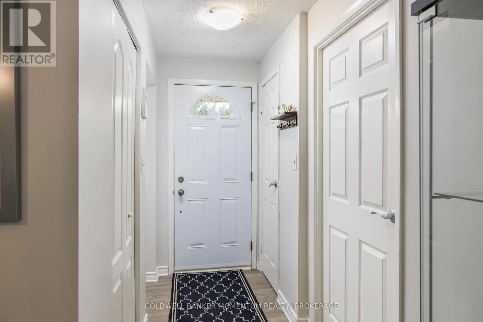 11 - 151 LINWELL ROAD #11