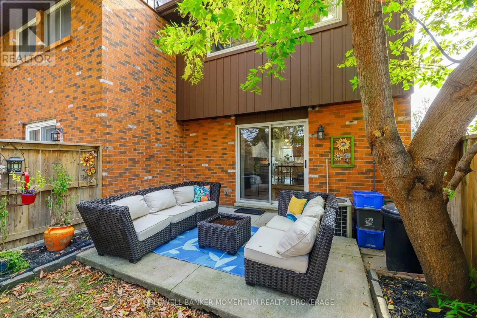 11 - 151 LINWELL ROAD #11
