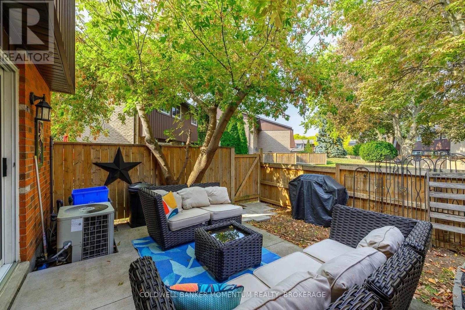 11 - 151 LINWELL ROAD #11