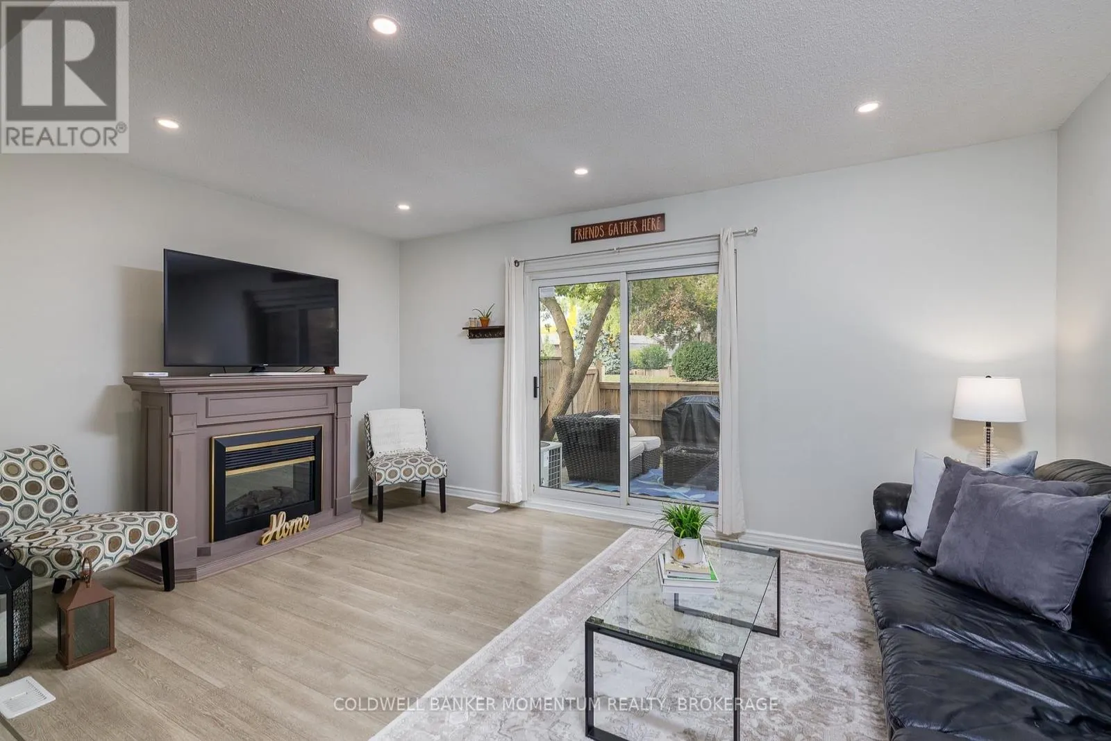 11 - 151 LINWELL ROAD #11