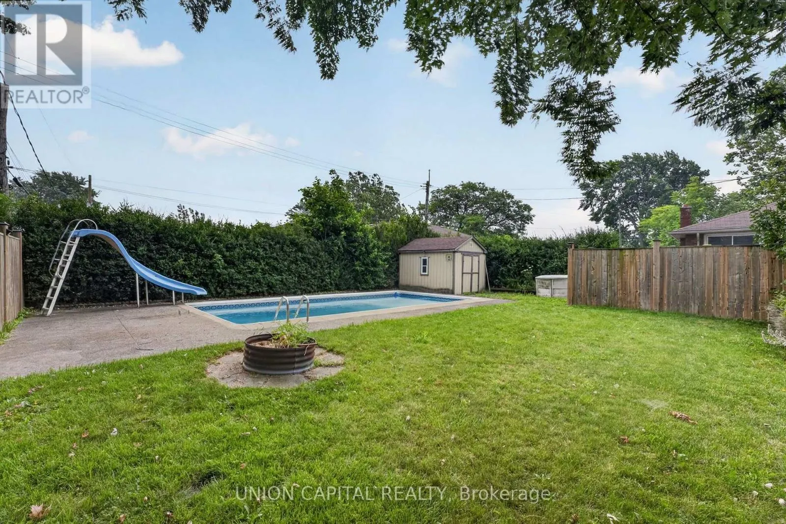 30 COLLIER ROAD N