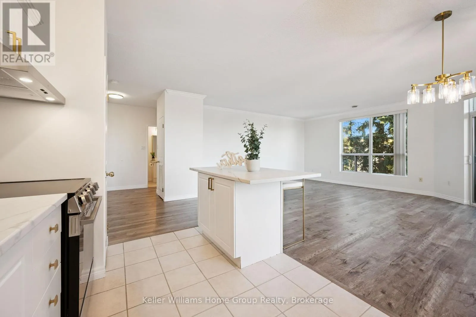 #408 - 255 KEATS WAY ##408