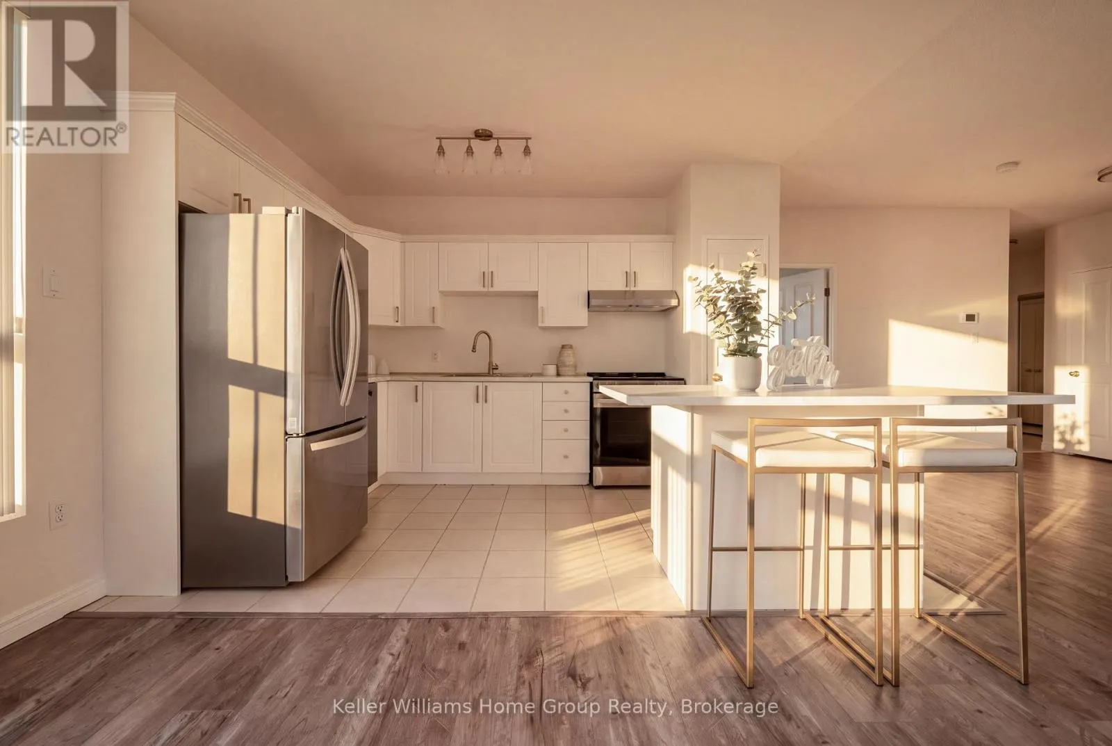 #408 - 255 KEATS WAY ##408