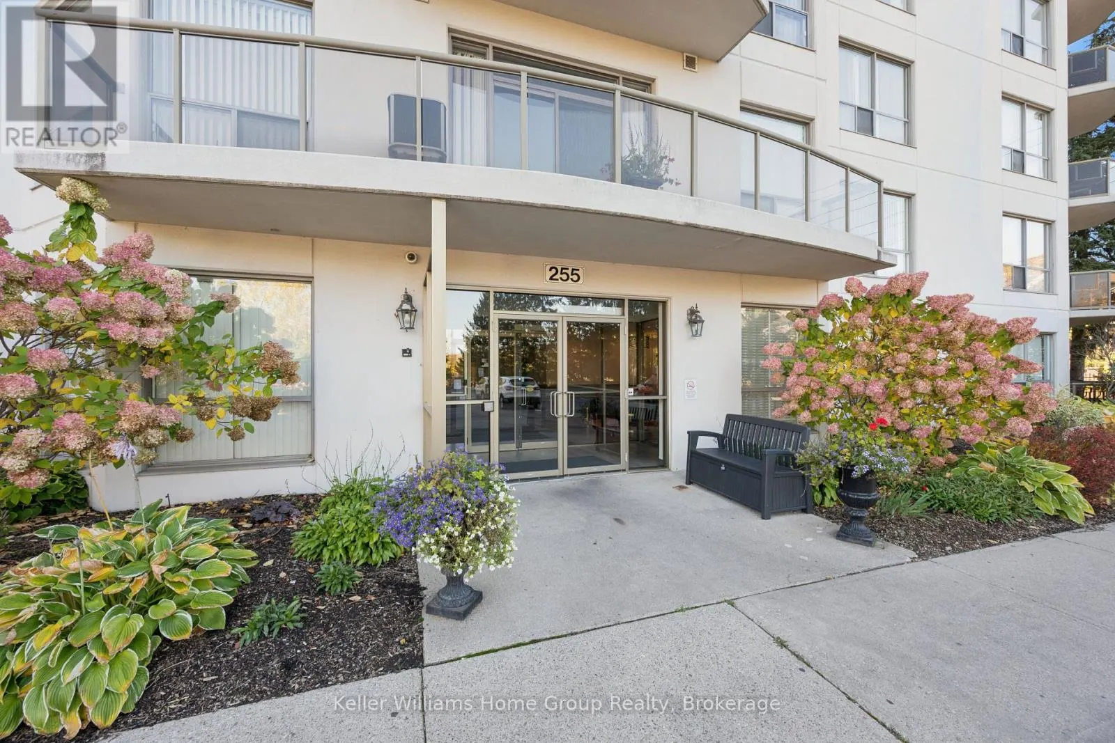 #408 - 255 KEATS WAY ##408