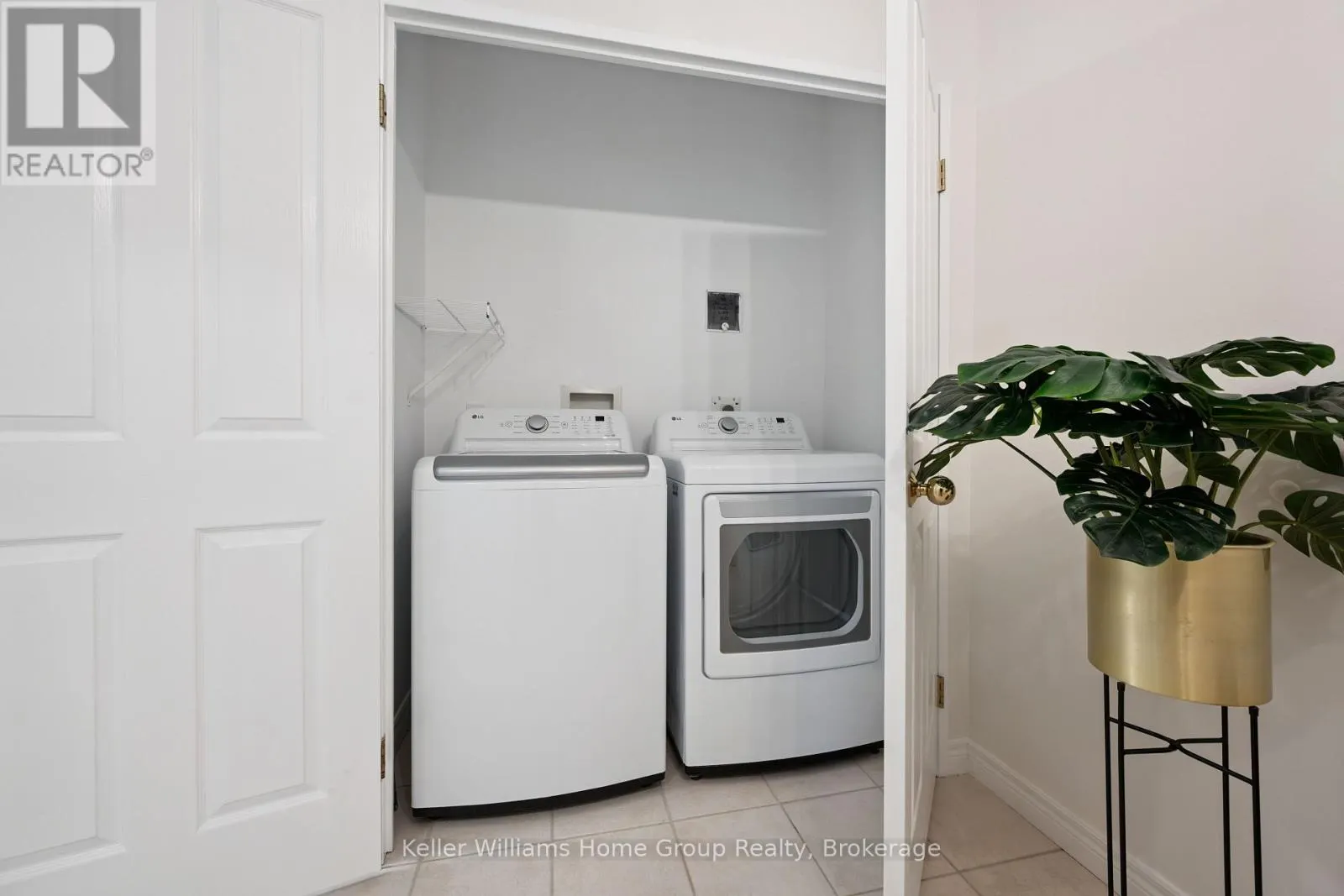 #408 - 255 KEATS WAY ##408