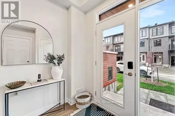 414 JEWELWING PRIVATE