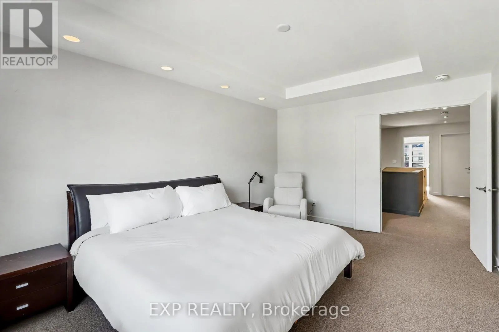 216 PISCES TERRACE