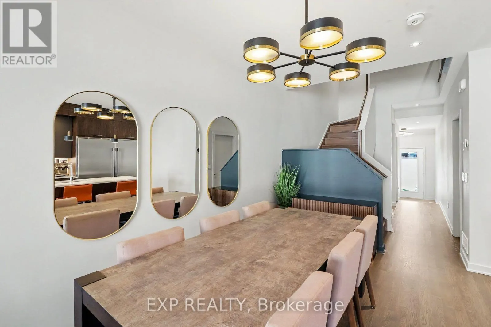 216 PISCES TERRACE