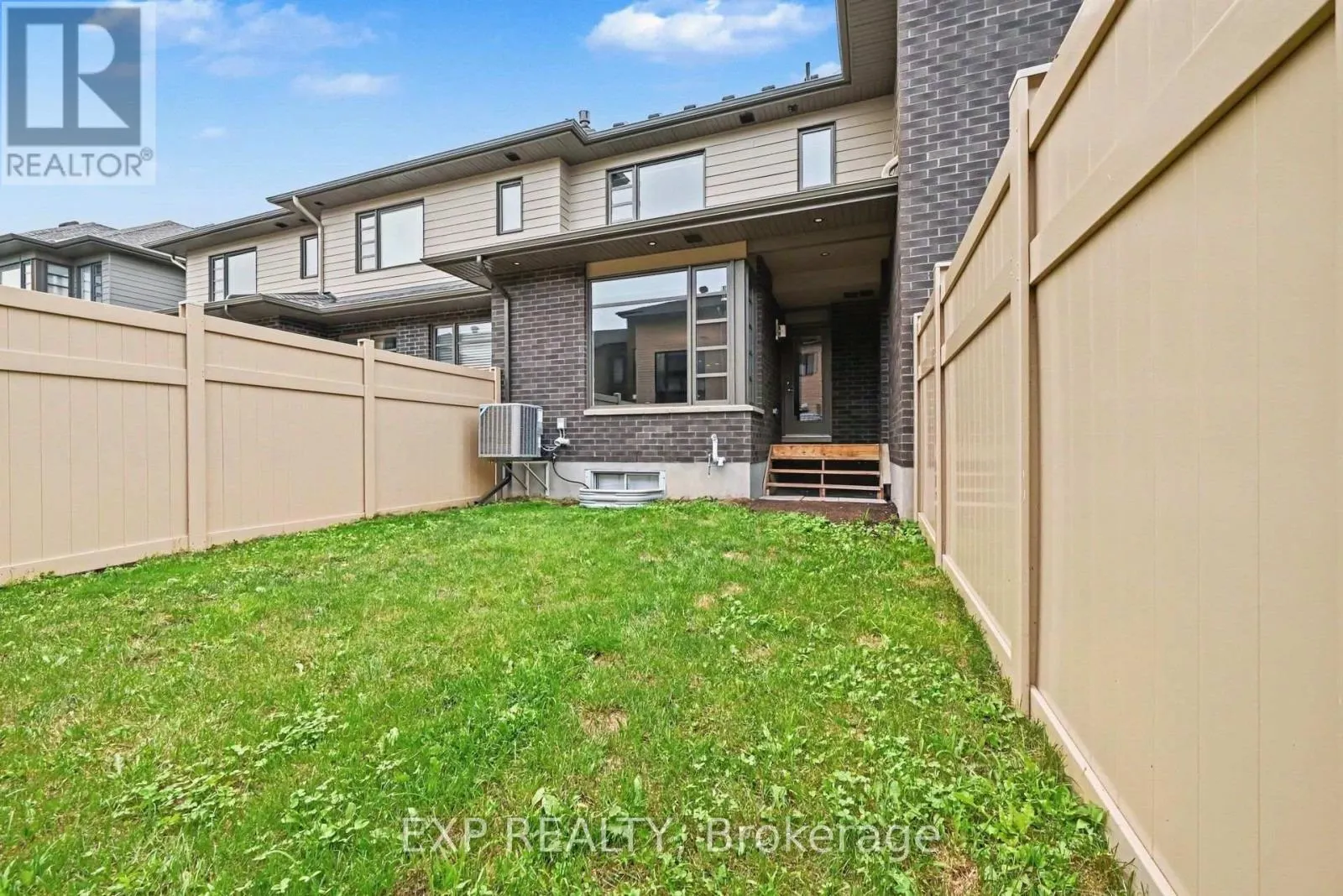 216 PISCES TERRACE