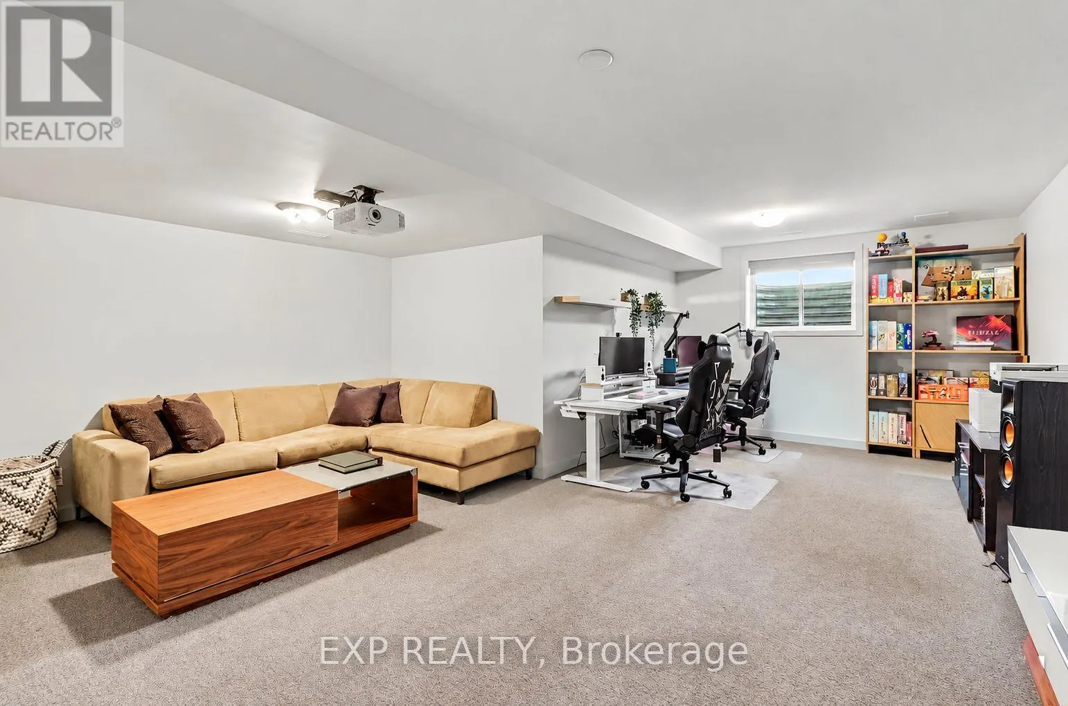 216 PISCES TERRACE