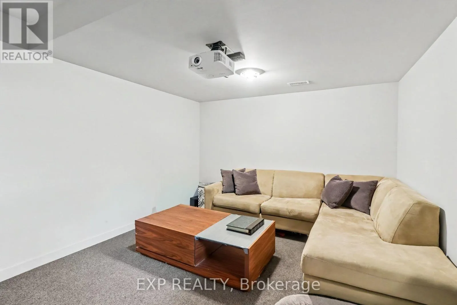 216 PISCES TERRACE