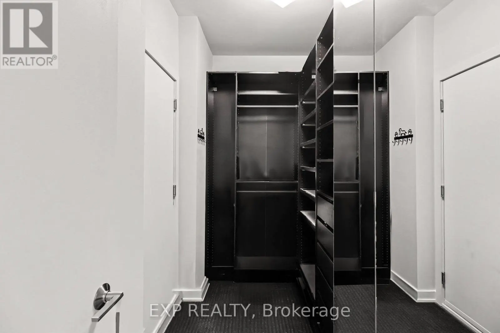 216 PISCES TERRACE