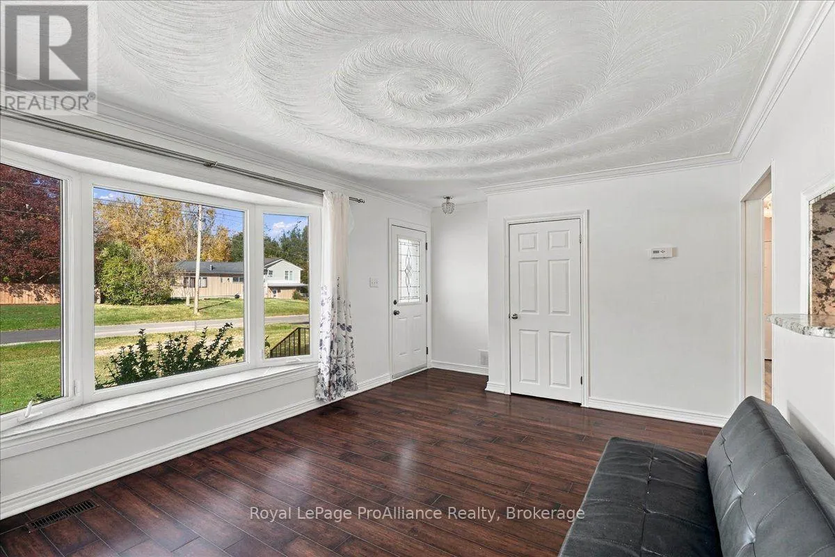 29 BARRY ROAD