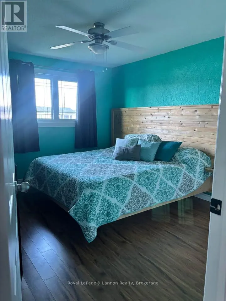 401 FOREMAN PLACE