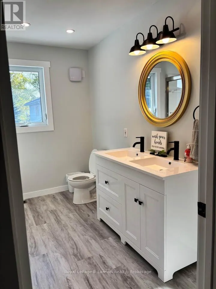 401 FOREMAN PLACE