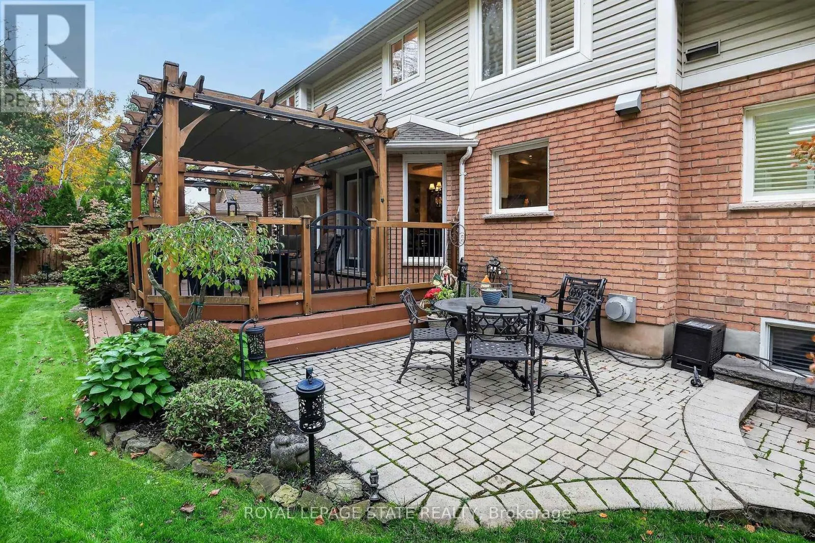 112 DORCHESTER DRIVE